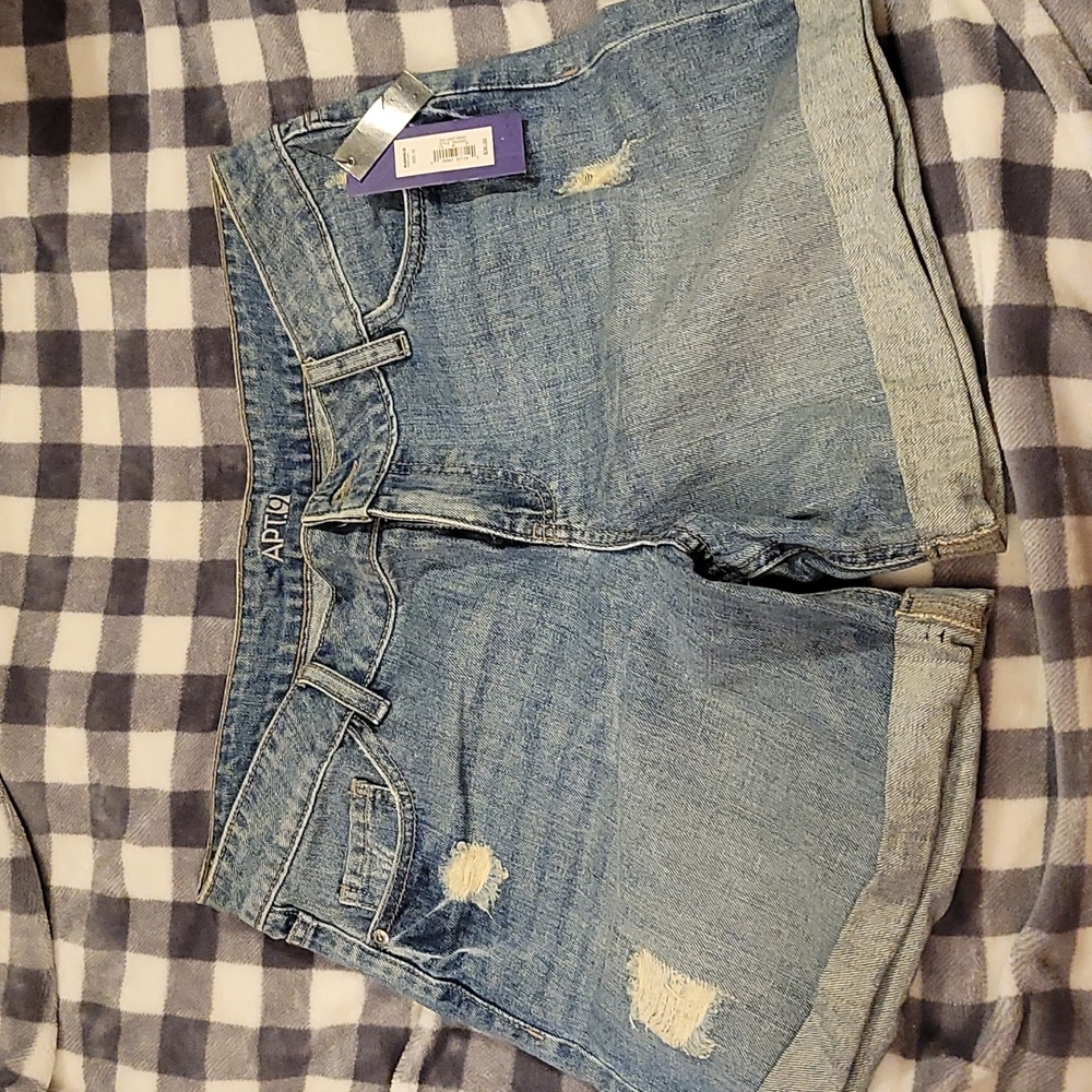 Apt. 9 size 12 jean shorts